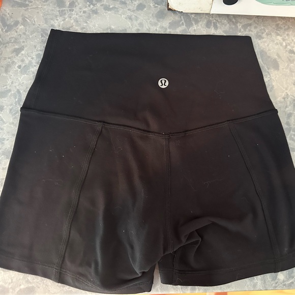 Lululemon Align High Rise Short 4” - Picture 4 of 6